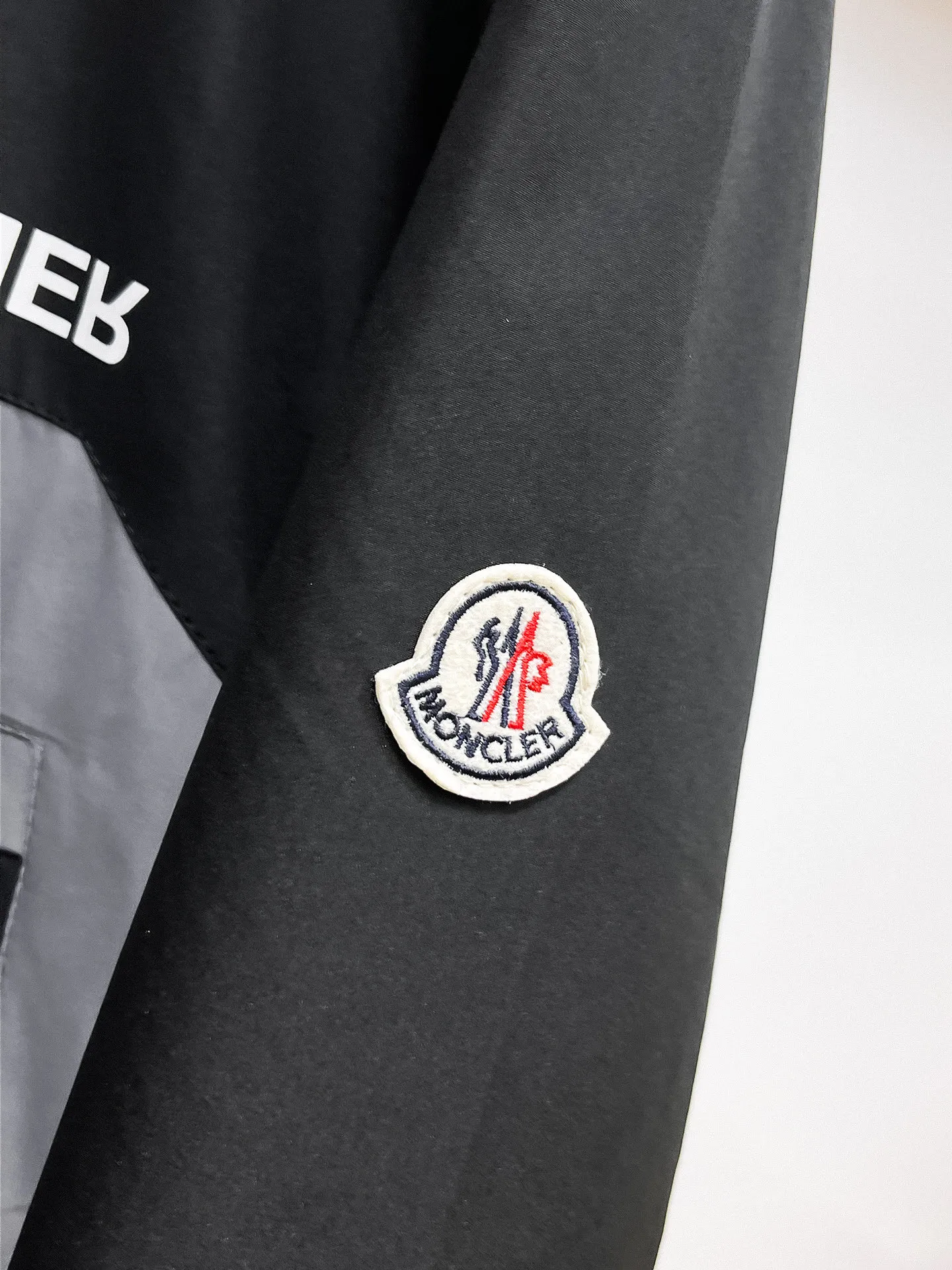 Same Style， ， 2026 New Arrival ，Original Premium Breathable ， ， ， Quality。 ， Sizes：M～3XL